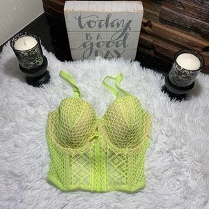 New Victoria’s Secret bra very sexy size 32DD